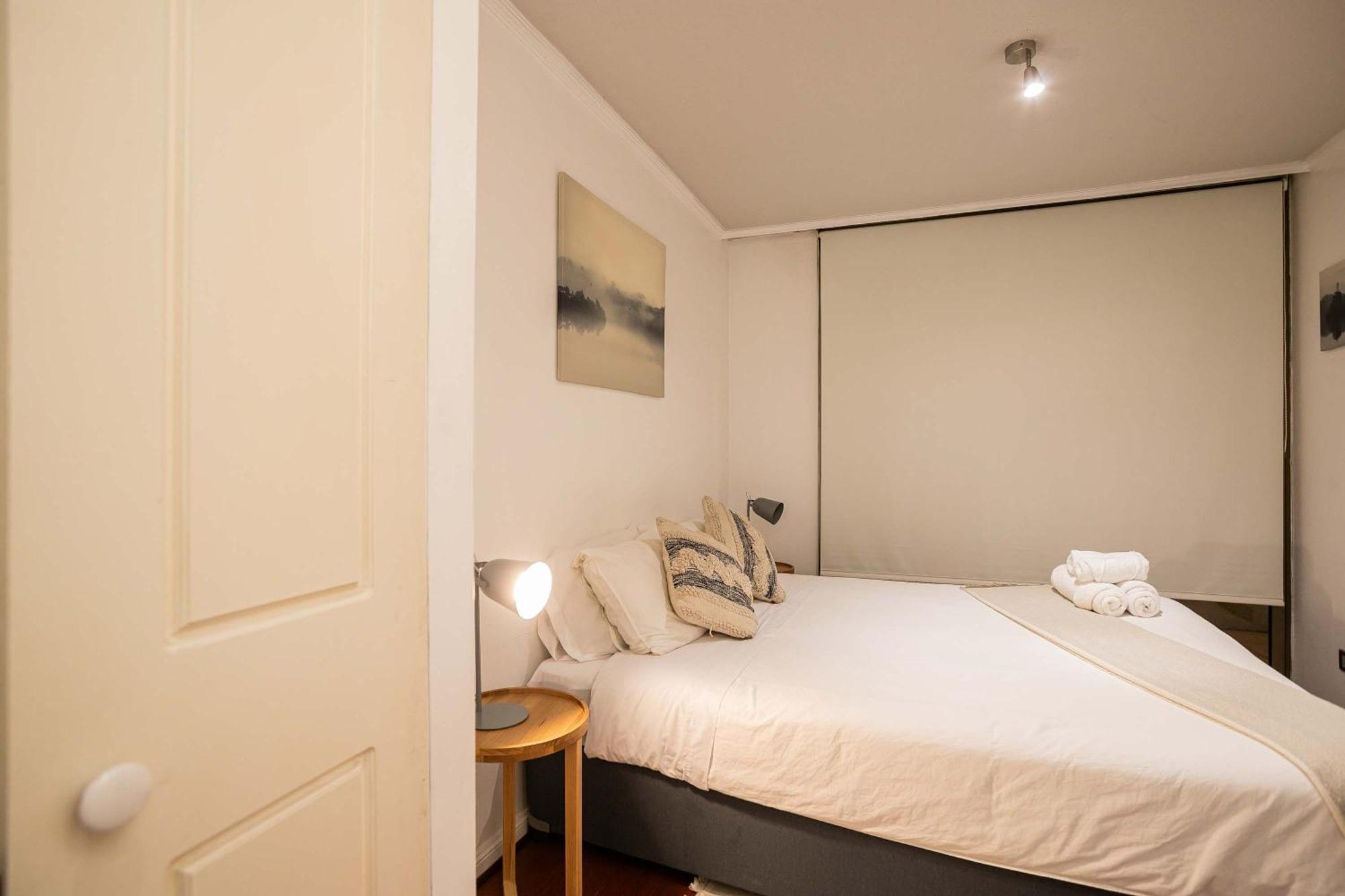 Modern Condes Perfect For Couples Apartment *